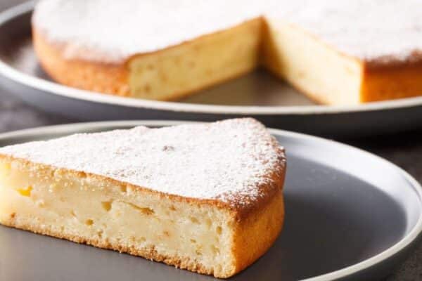 Warum Puderzucker auf Kuchen nie hält (und wie man es behebt)