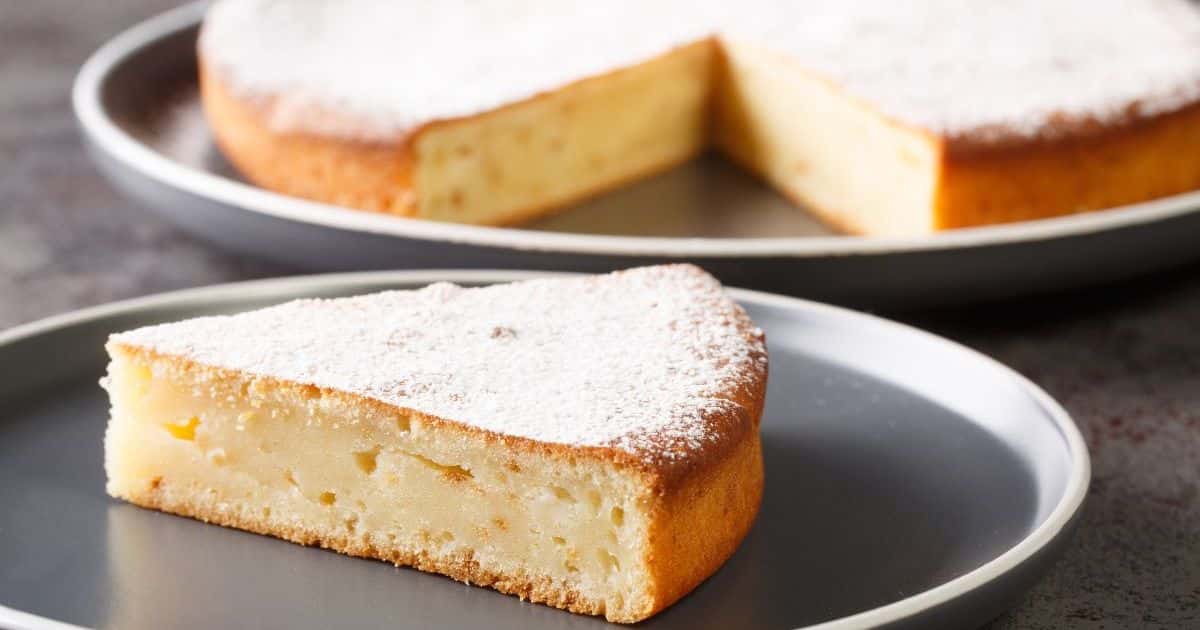 Warum Puderzucker auf Kuchen nie hält (und wie man es behebt)